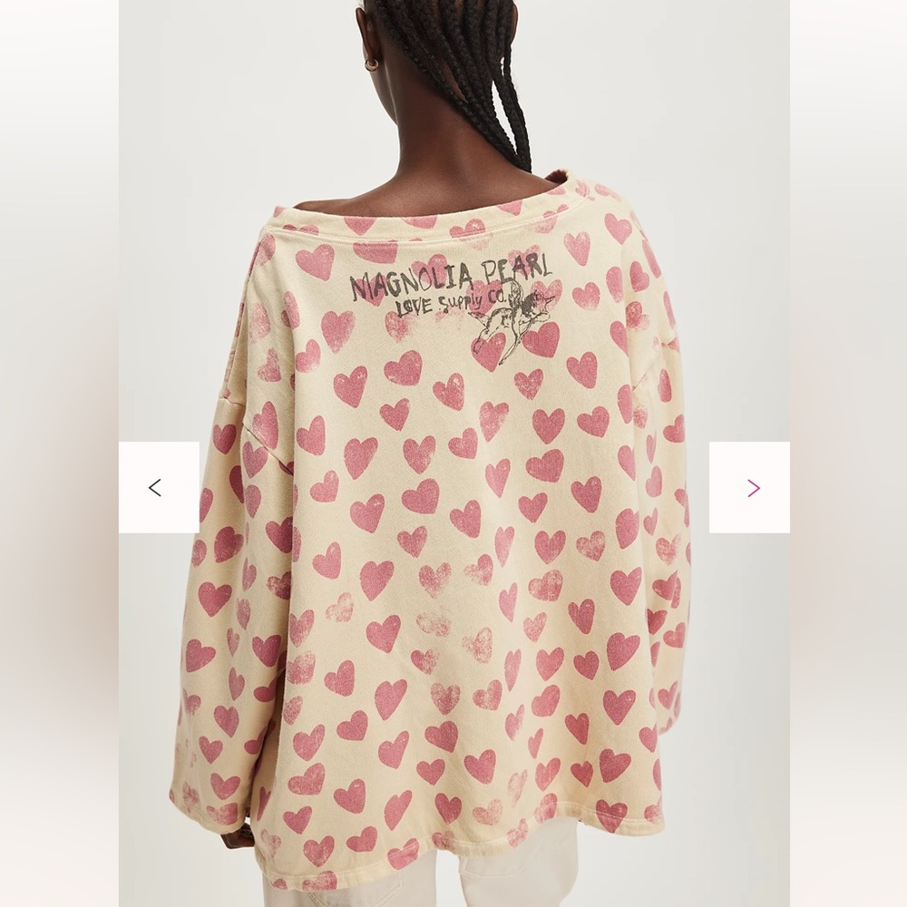 Magnolia Pearl Heart Hermosa
Sweatshirt - Picture 2 of 6